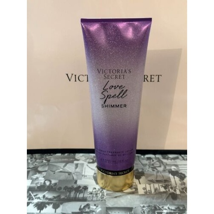 Ароматный лосьон для тела Love Spell Shimmer 8 жидких унций 236 мл Victoria's Secret
Ароматный лосьон для тела Love Spell Shimmer 8 жидких унций 236 мл Victoria's Secret