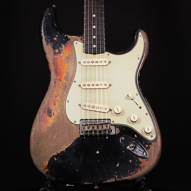 Электрогитара Fender Custom Shop Masterbuilt Levi Perry 60/63 Stratocaster Brazilian Rosewood Super Heavy Relic Aged Black over 3 Color Sunburst 2023
Электрогитара Fender Custom Shop Masterbuilt Levi Perry 60/63 Stratocaster Brazilian Rosewood Super Heavy Relic Aged Black over 3 Color Sunburst 2023