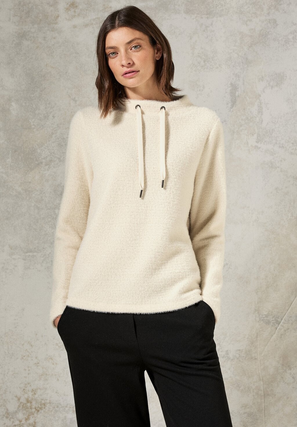 Топ с длинными рукавами Cecil, бежевый
Топ с длинными рукавами Cecil, бежевый