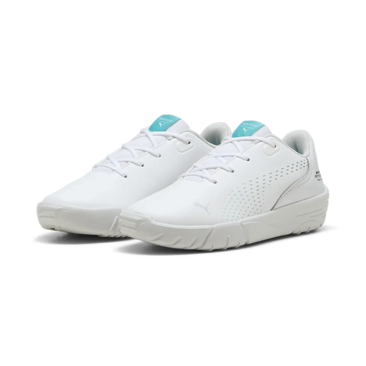 Кроссовки PUMA "Mercedes-AMG Petronas Formula 1 Drift Cat Decima Motorsport Shoes", белый
Кроссовки PUMA "Mercedes-AMG Petronas Formula 1 Drift Cat Decima Motorsport Shoes", белый