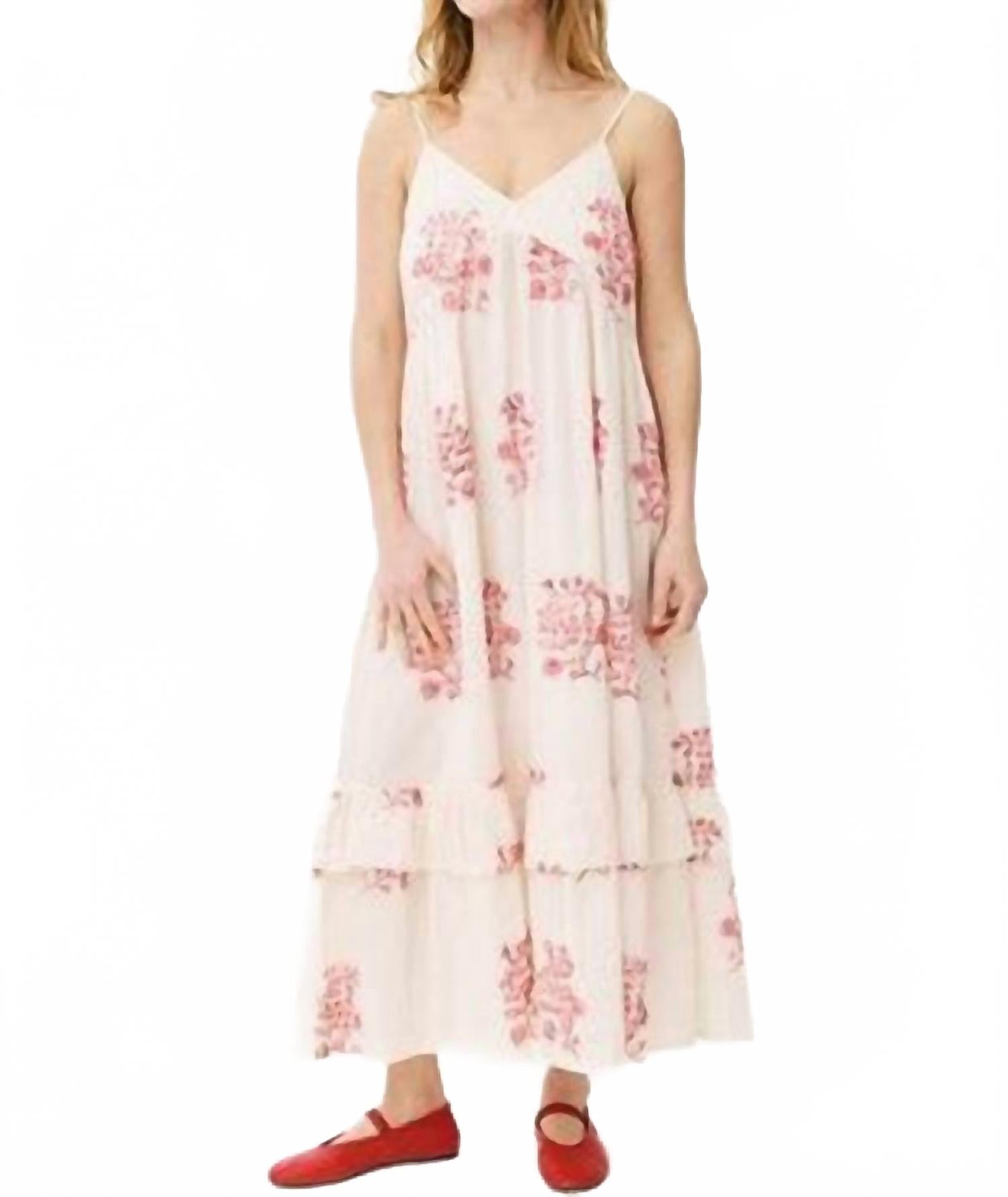 Платье Cosette с вышивкой в розово-белых тонах MAISON ANANA
Платье Cosette с вышивкой в розово-белых тонах MAISON ANANA