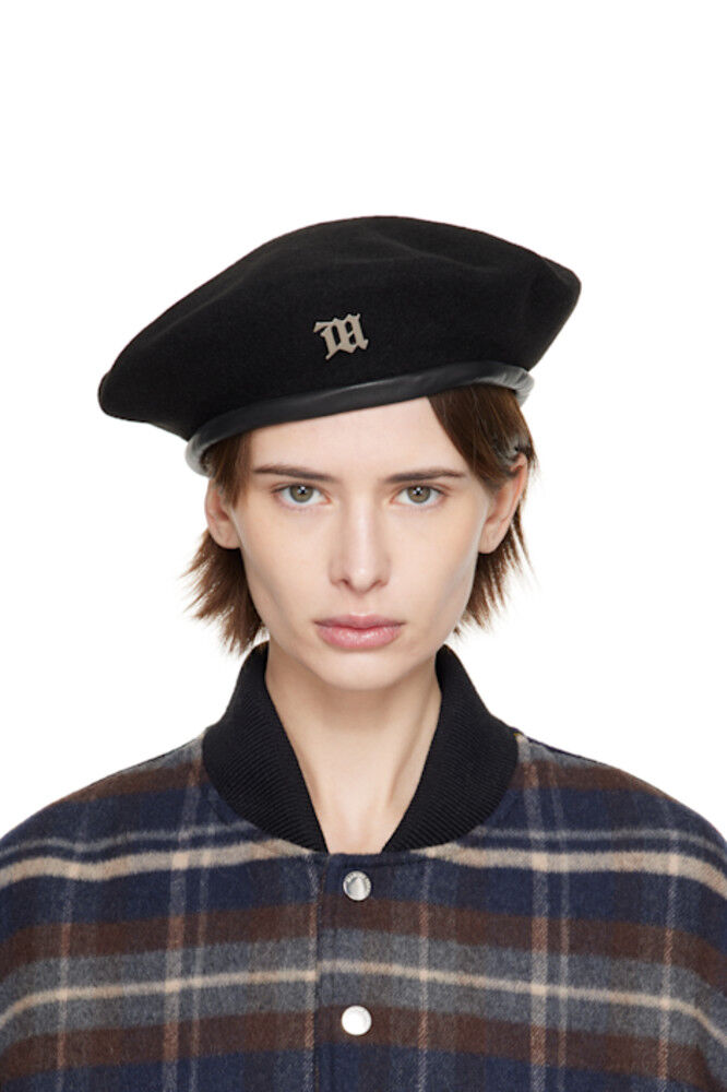 Черная фирменная шерстяная кепка MISBHV
Черная фирменная шерстяная кепка MISBHV