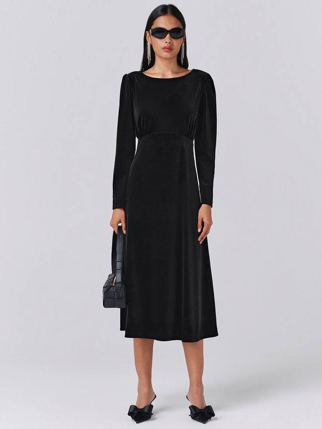 Платье миди Adeline из бархата Ghost, Black
Платье миди Adeline из бархата Ghost, Black