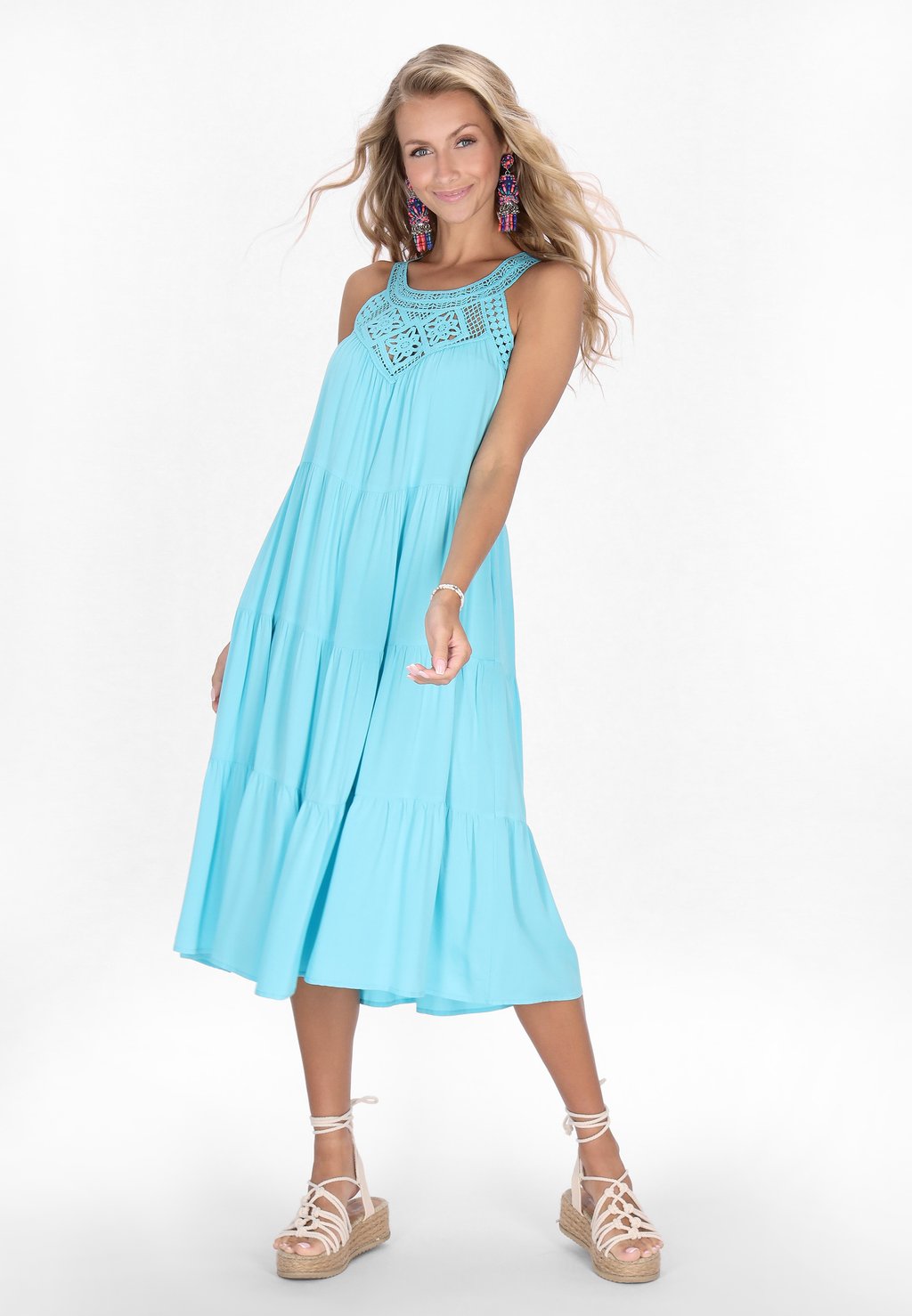 Повседневное платье IZIA, бирюзовый
Повседневное платье IZIA, бирюзовый