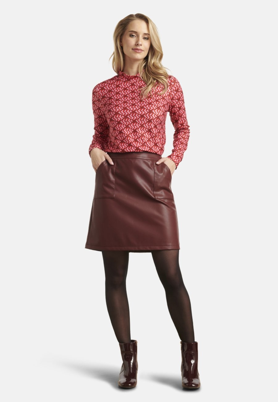 Джемпер Smashed Lemon Jumper, Red - Pink/Red
Джемпер Smashed Lemon Jumper, Red - Pink/Red