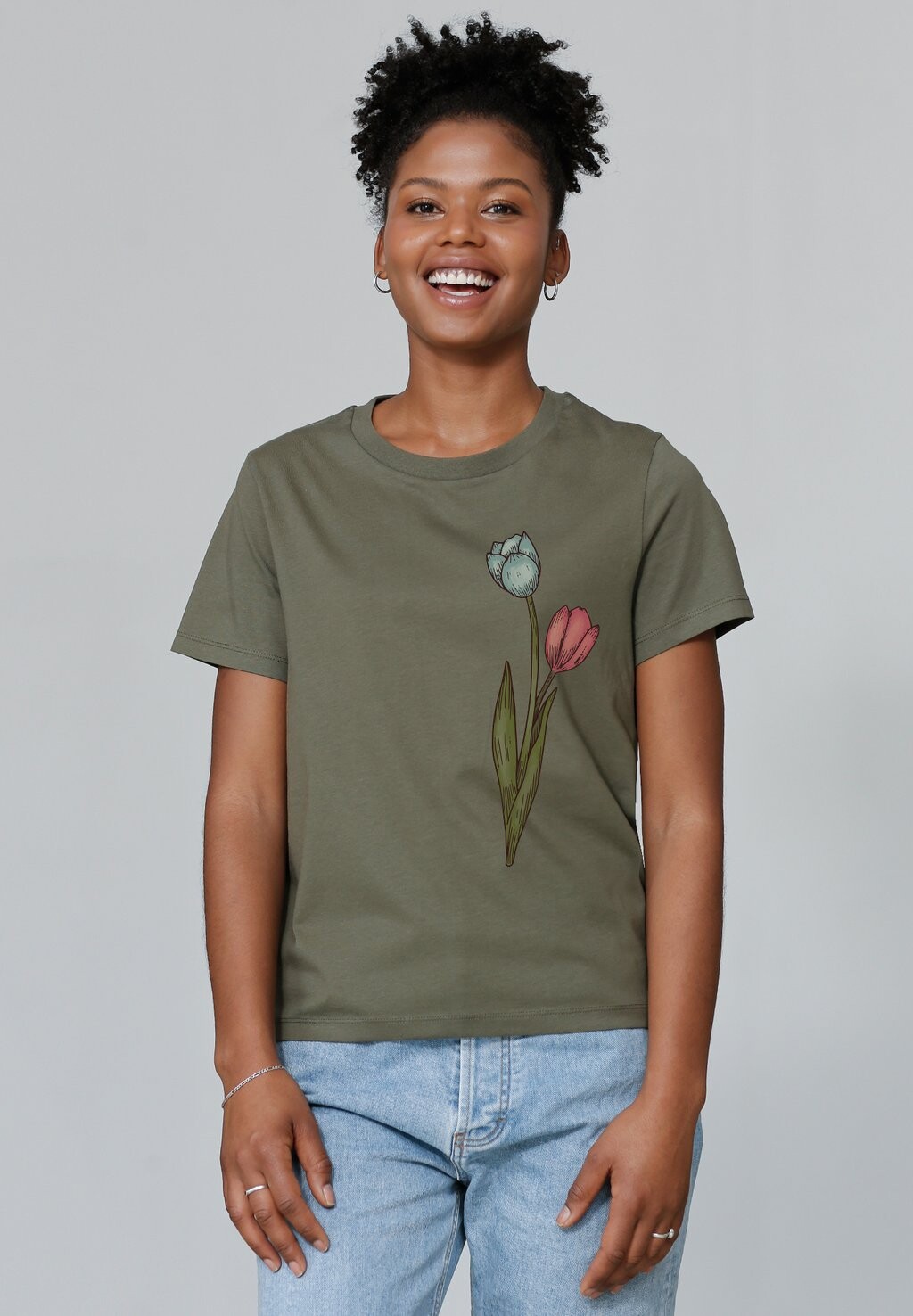 Футболка с принтом BLUME IN WASSER watapparel, хаки
Футболка с принтом BLUME IN WASSER watapparel, хаки