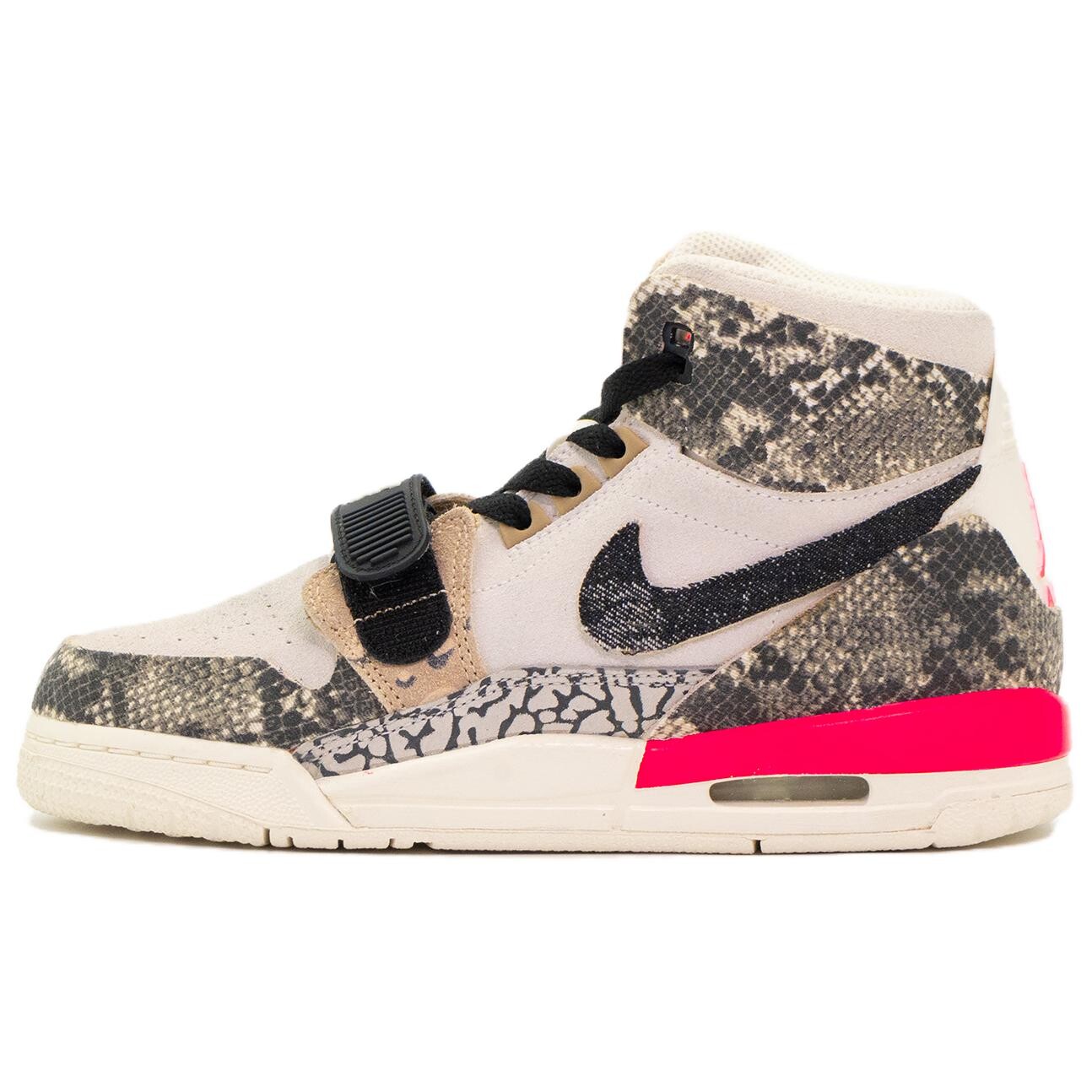 Кроссовки Jordan Legacy 312 Vintage Basketball Shoes Unisex High-top Brown, цвет Tan
Кроссовки Jordan Legacy 312 Vintage Basketball Shoes Unisex High-top Brown, цвет Tan