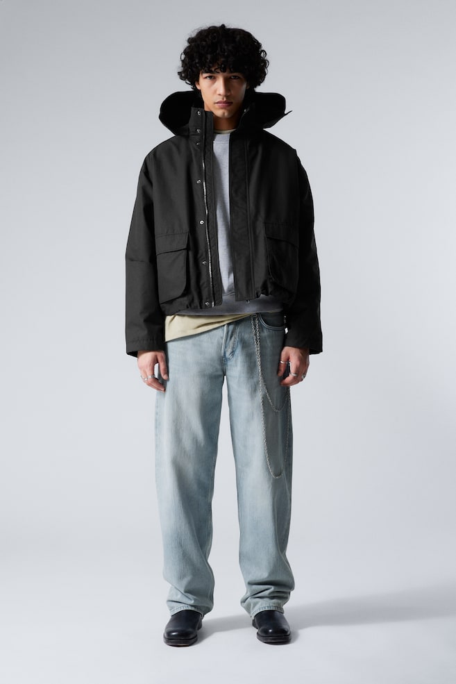 Куртка свободного кроя с капюшоном Weekday, черный
Куртка свободного кроя с капюшоном Weekday, черный