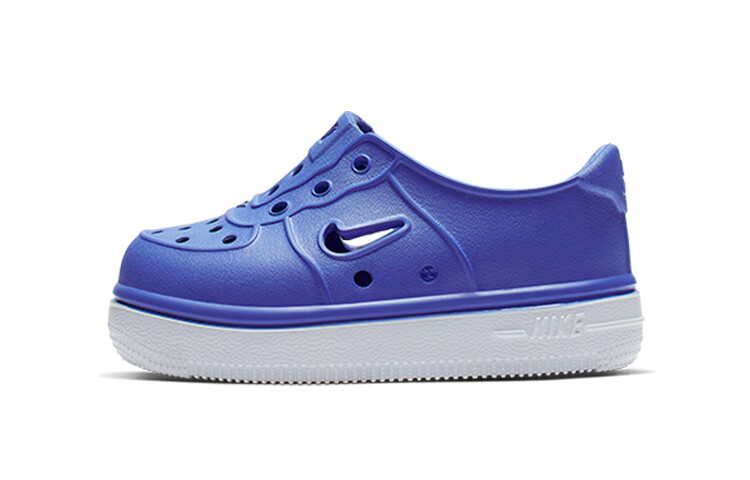 Кроссовки Nike Air Force 1 Low для малышей TD
Кроссовки Nike Air Force 1 Low для малышей TD