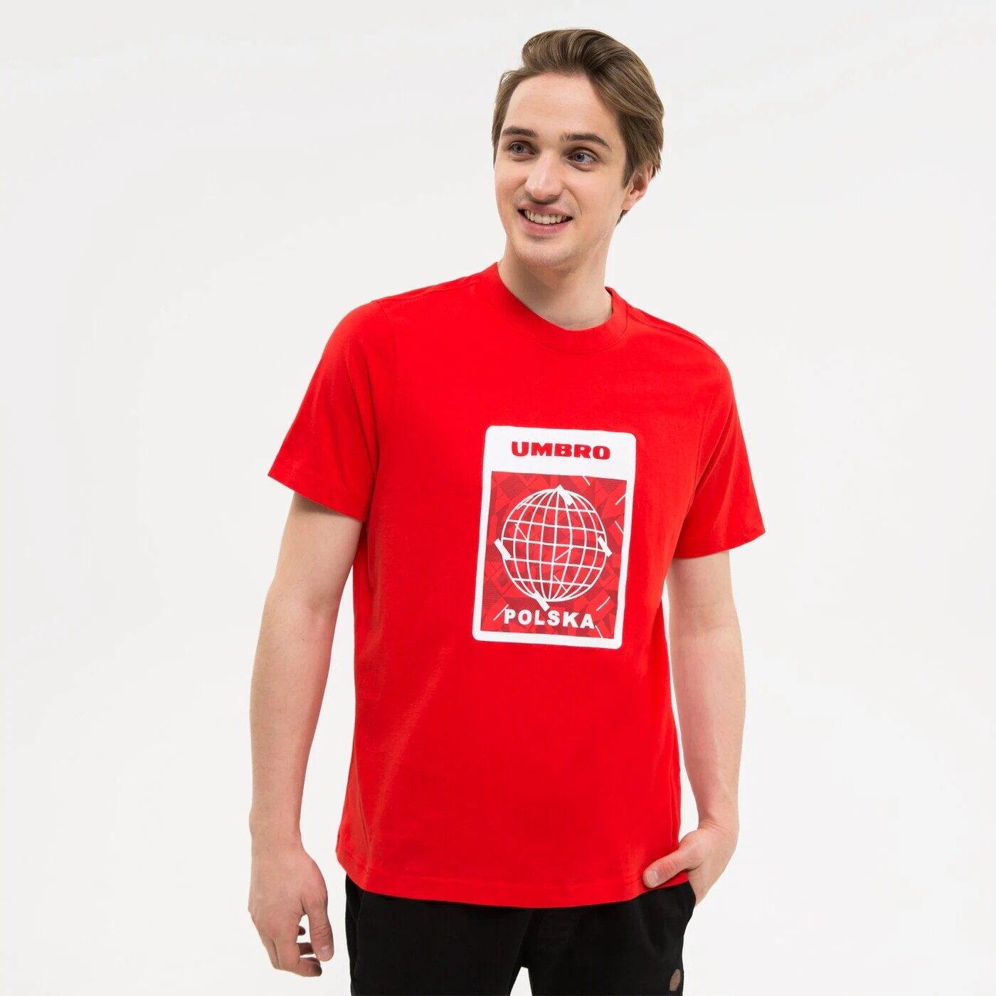 Футболка Umbro с принтом, красный
Футболка Umbro с принтом, красный
