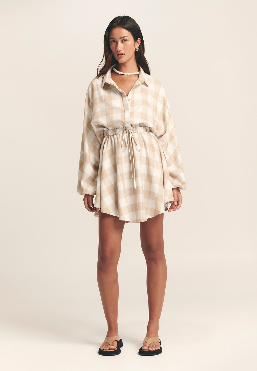 Платье ST MRLO SHAUNA MINI, Sand Check/Beige
Платье ST MRLO SHAUNA MINI, Sand Check/Beige