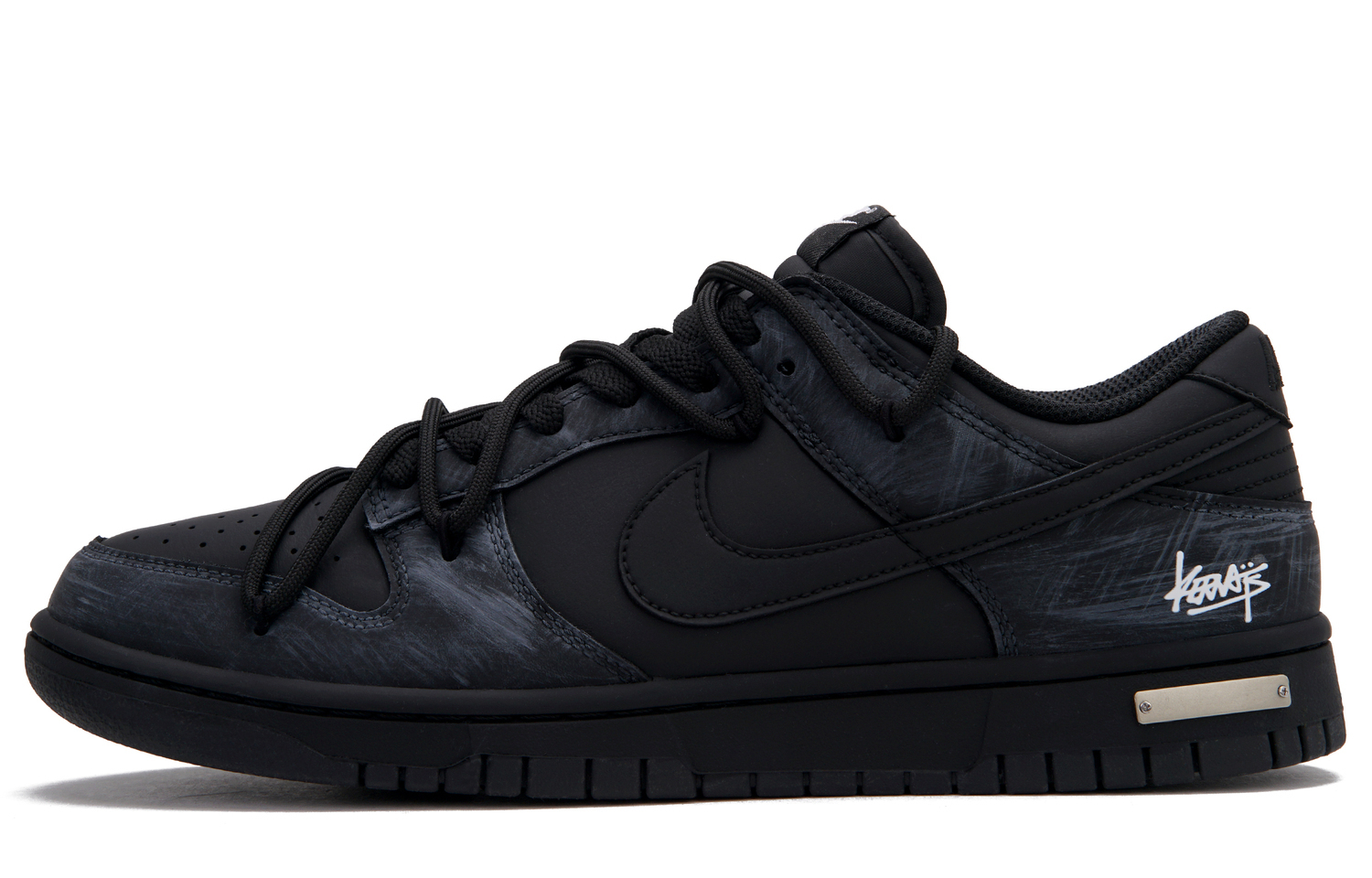 Nike Dunk Dark Shadow устойчивые к истиранию низкие кроссовки для скейтбординга Unisex черные
Nike Dunk Dark Shadow устойчивые к истиранию низкие кроссовки для скейтбординга Unisex черные