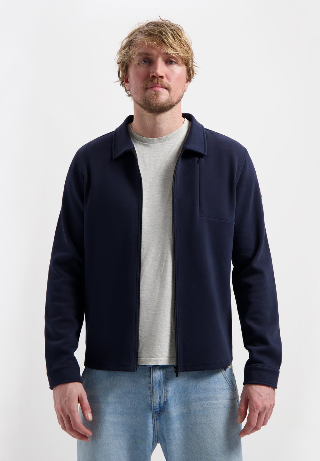 Кардиган Travelin, темно-синий
Кардиган Travelin, темно-синий