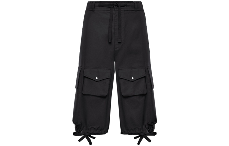 Moncler 1952 карго бермуды MONCLER GENIUS, черный
Moncler 1952 карго бермуды MONCLER GENIUS, черный