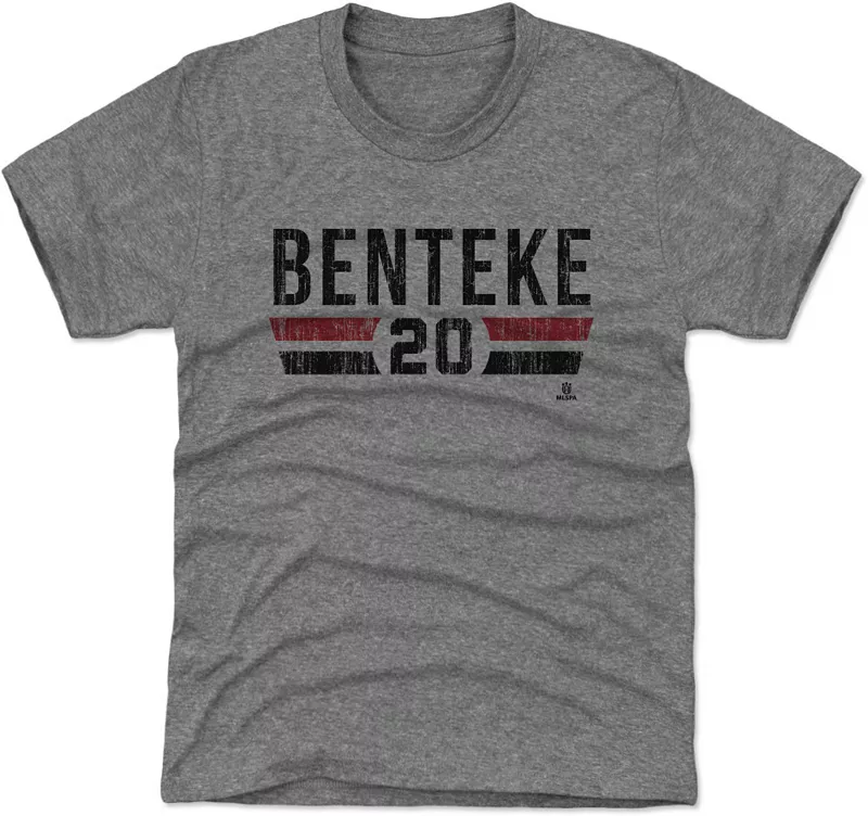 Серая футболка 500 Level Youth DC United Benteke 
Серая футболка 500 Level Youth DC United Benteke