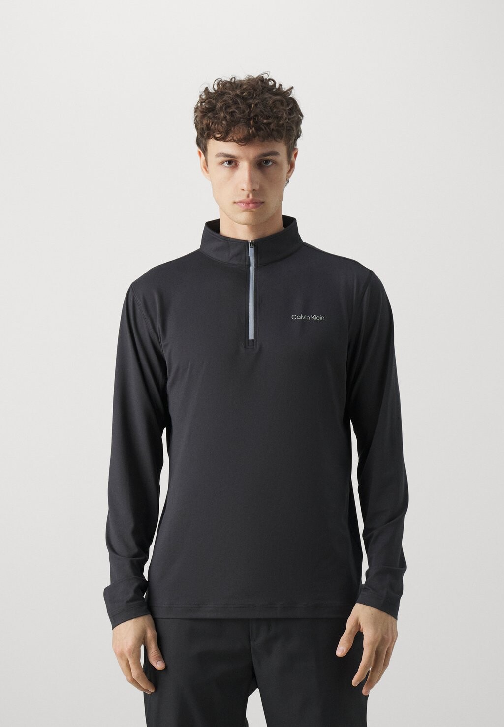 Футболка с длинными рукавами Newport Half Zip Calvin Klein, черный
Футболка с длинными рукавами Newport Half Zip Calvin Klein, черный