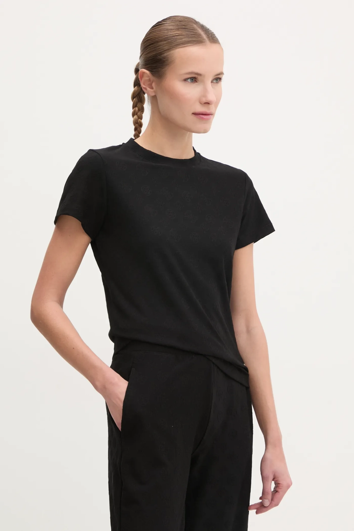 МОНИКА футболка Guess, черный 
МОНИКА футболка Guess, черный