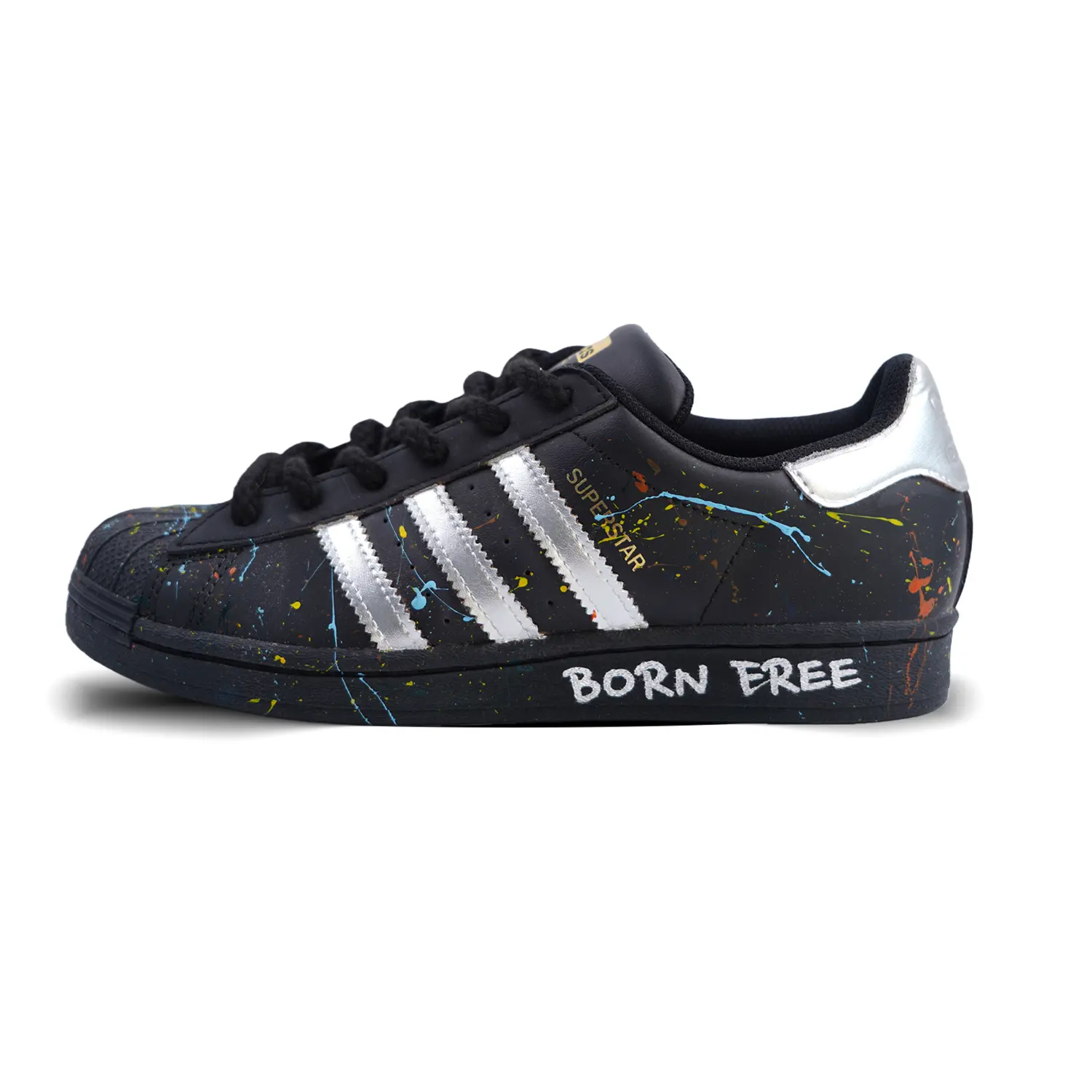 Кроссовки для скейтбординга SUPERSTAR Born Free низкие унисекс black silver Adidas Originals, черный серебряный
Кроссовки для скейтбординга SUPERSTAR Born Free низкие унисекс black silver Adidas Originals, черный серебряный