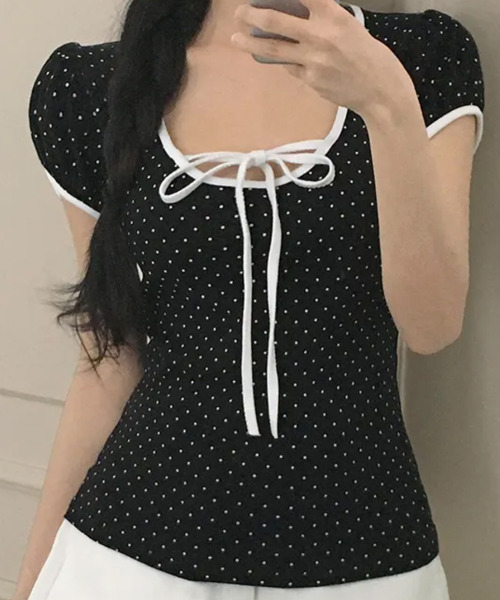 Футболка с коротким рукавом, пышная, в горошек VIVID LADY, черный
Футболка с коротким рукавом, пышная, в горошек VIVID LADY, черный