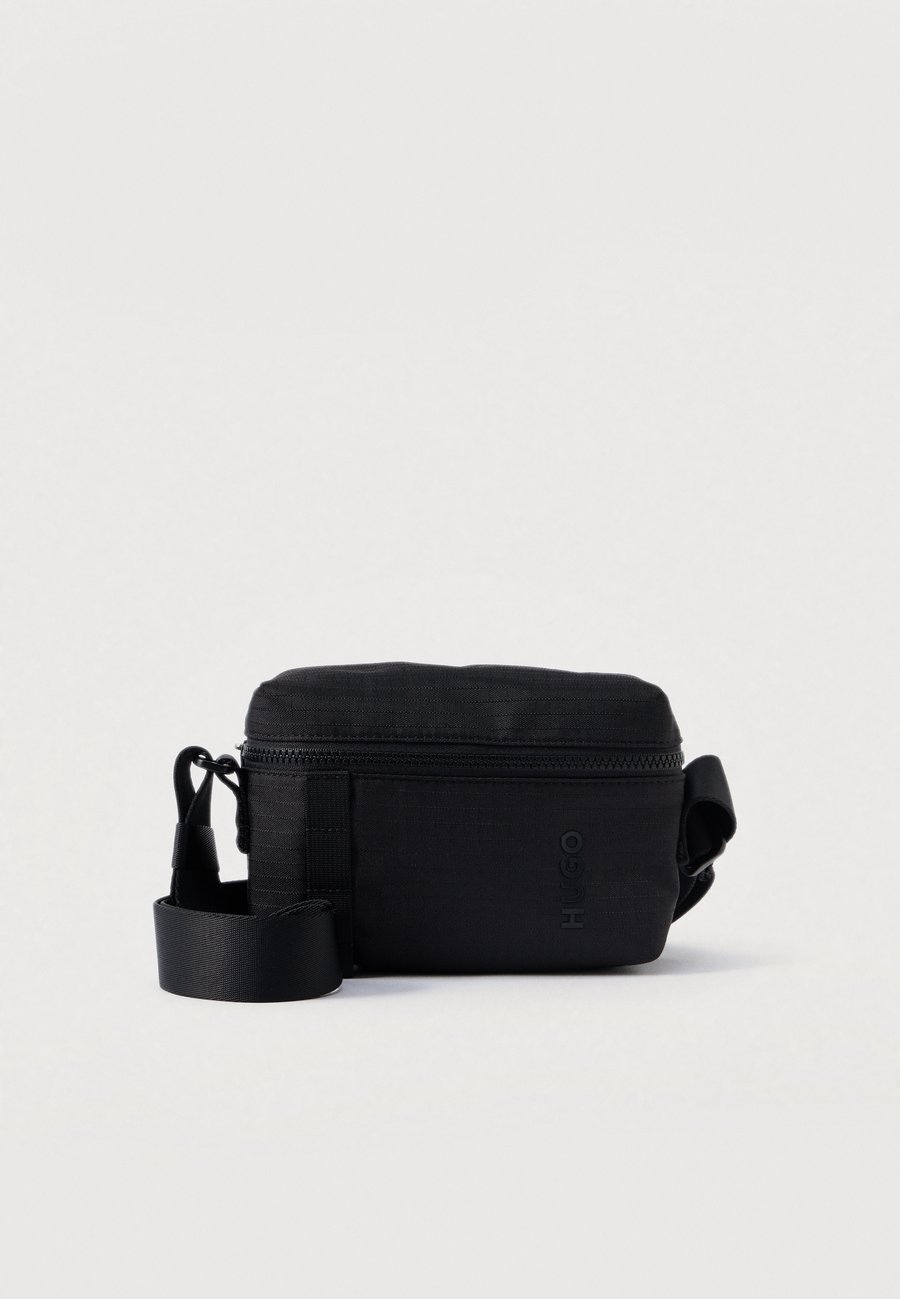 Сумка кросс-боди HUGO HARRYE, Black
Сумка кросс-боди HUGO HARRYE, Black