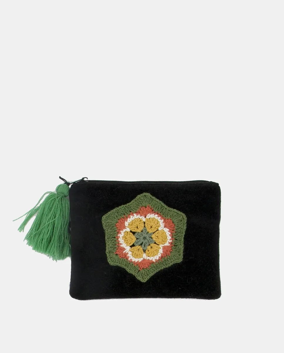 Велюровый кошелек с вязаным крючком патчем Storiatipic, черный
Велюровый кошелек с вязаным крючком патчем Storiatipic, черный