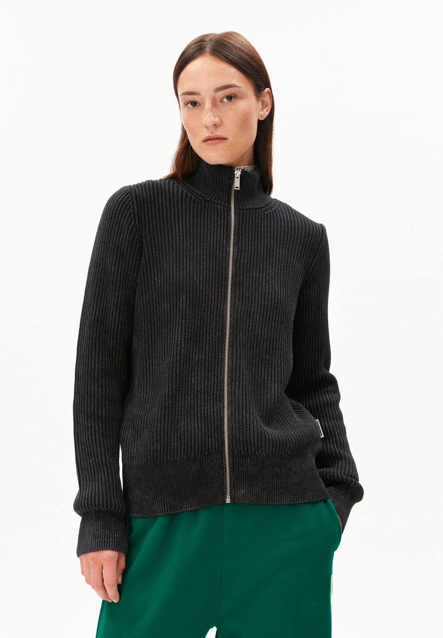 Кардиган ARMEDANGELS REBECCAA GMT DYE, Black
Кардиган ARMEDANGELS REBECCAA GMT DYE, Black