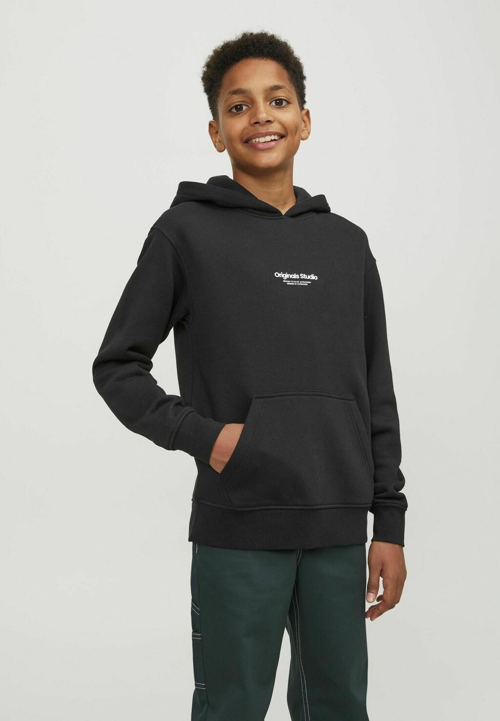 Толстовка с капюшоном GEDRUCKT Jack & Jones, черный
Толстовка с капюшоном GEDRUCKT Jack & Jones, черный