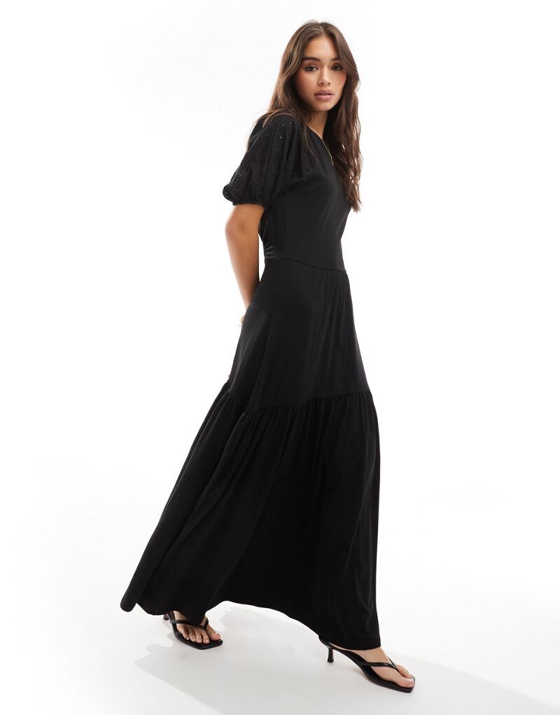 ASOS DESIGN – черное многослойное платье макси с английской вышивкой и рукавами-фонариками
ASOS DESIGN – черное многослойное платье макси с английской вышивкой и рукавами-фонариками