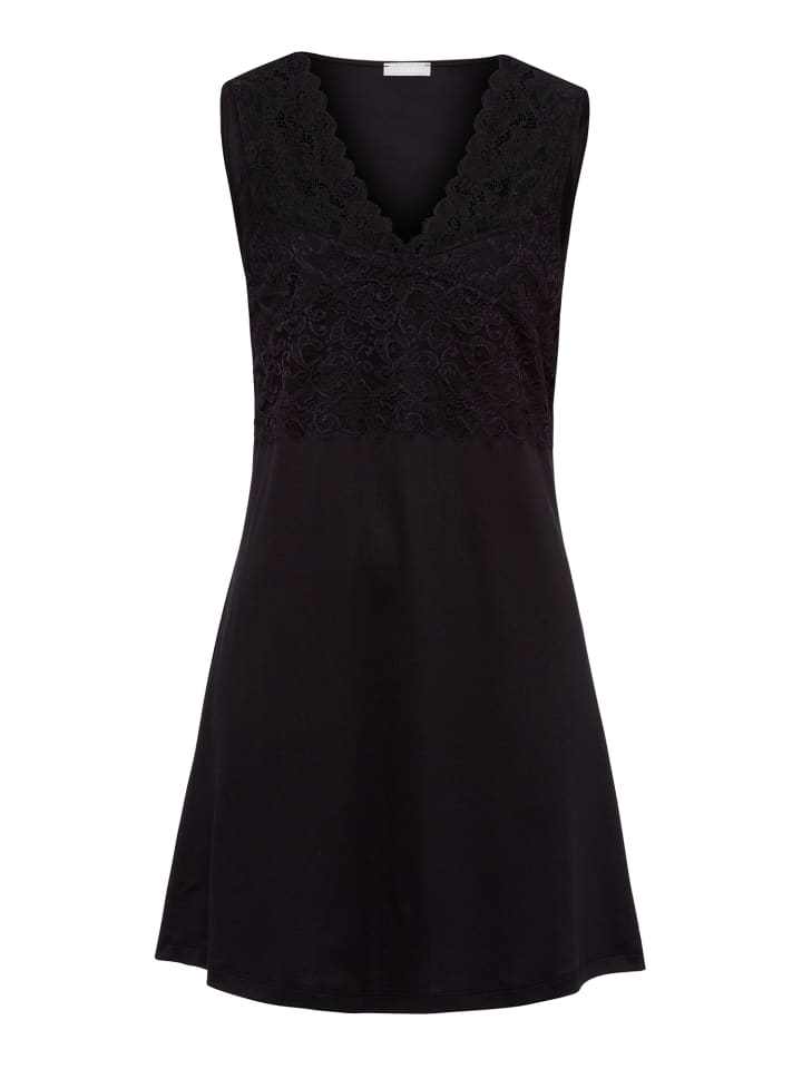 Hanro Ночная рубашка Moments в черном цвете
Hanro Ночная рубашка Moments в черном цвете