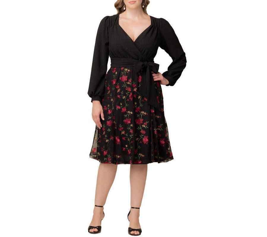 Коктейльное платье миди Челси больших размеров с вышивкой Kiyonna, Floral flare
Коктейльное платье миди Челси больших размеров с вышивкой Kiyonna, Floral flare