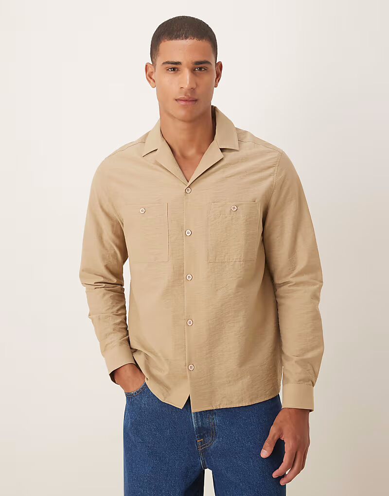 Рубашка свободного кроя Revere бежевого цвета с двойными карманами Asos Design
Рубашка свободного кроя Revere бежевого цвета с двойными карманами Asos Design