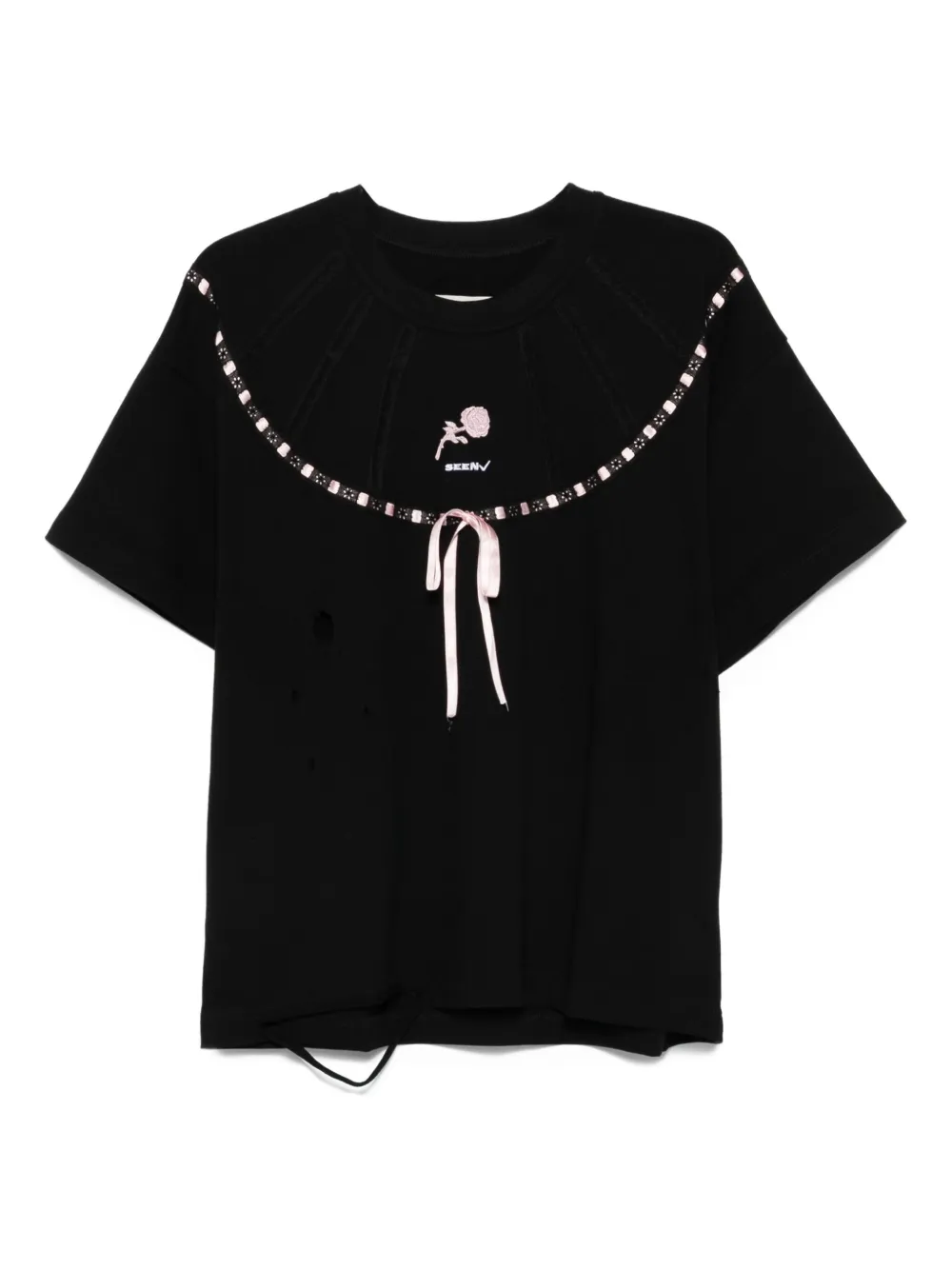 Футболка с декорированным бантом от Altered Dreamwear Seen Users, черный
Футболка с декорированным бантом от Altered Dreamwear Seen Users, черный