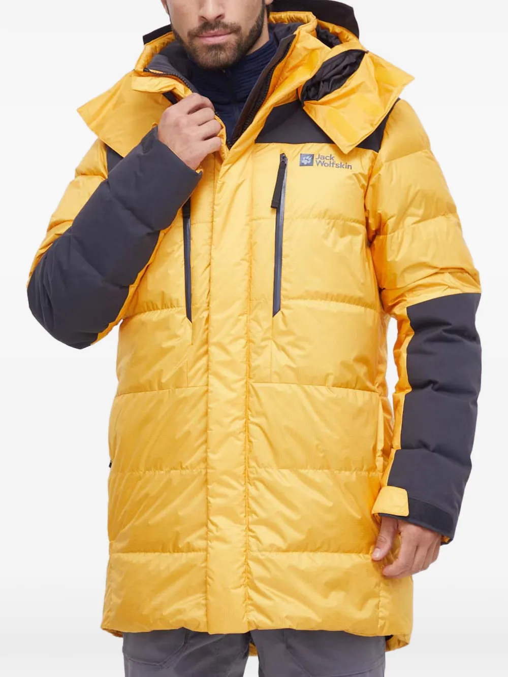 Стеганая куртка с капюшоном из серии 1995 Jack Wolfskin, желтый
Стеганая куртка с капюшоном из серии 1995 Jack Wolfskin, желтый