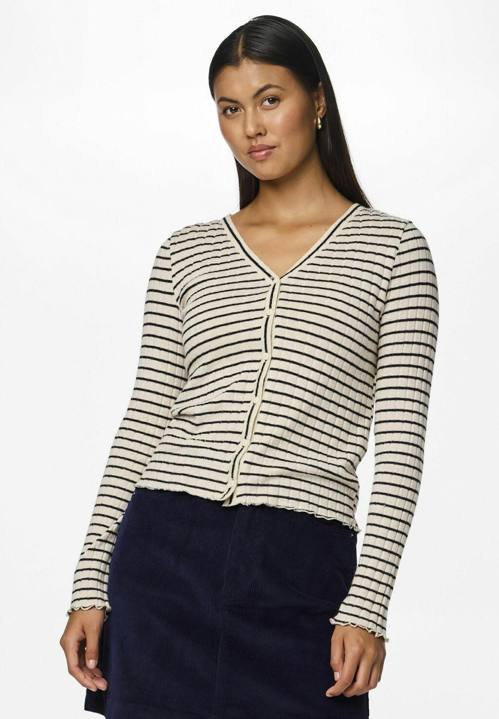 Кардиган PCIRIS Pieces, белый
Кардиган PCIRIS Pieces, белый