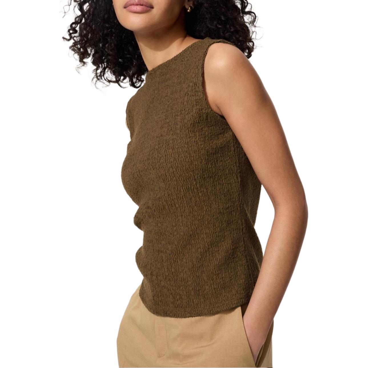 Топ-майка женская umber UNIQLO, Umber
Топ-майка женская umber UNIQLO, Umber