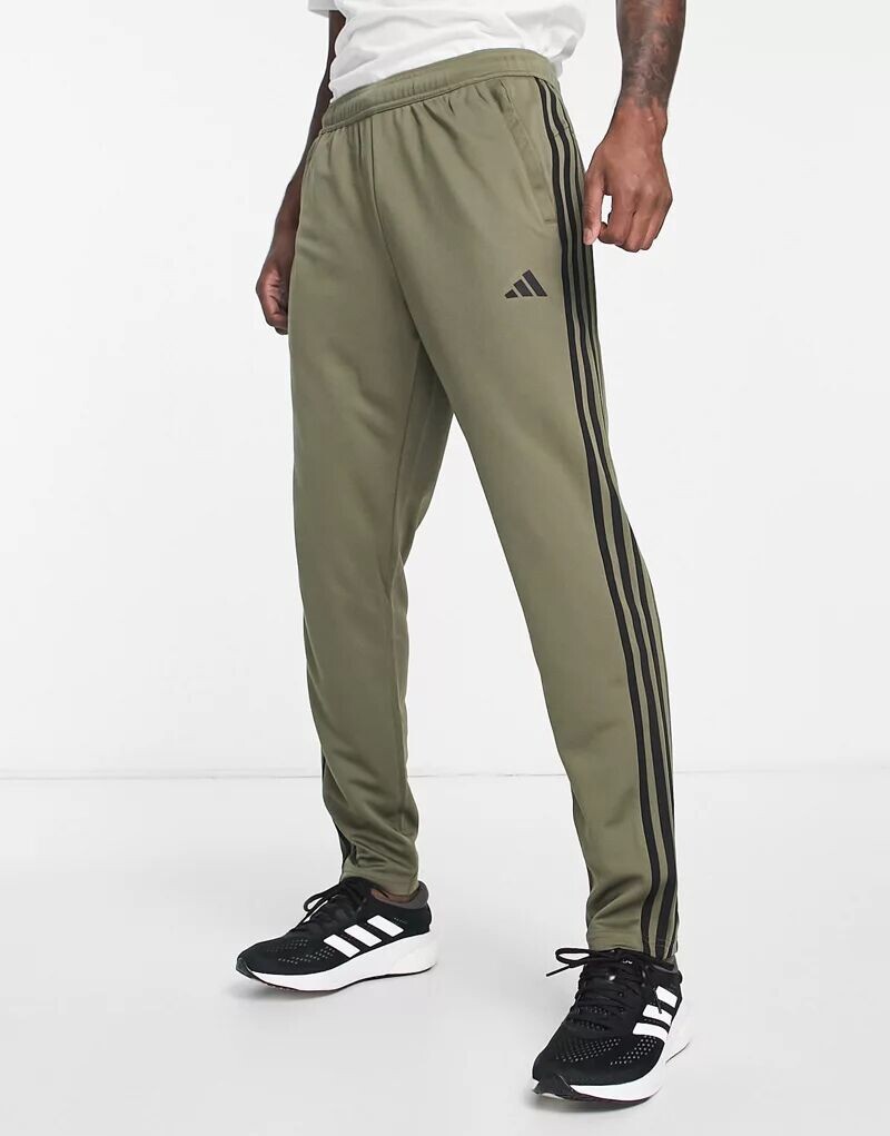 Спортивные брюки цвета хаки с 3 полосками adidas Training Train Essentials adidas performance
Спортивные брюки цвета хаки с 3 полосками adidas Training Train Essentials adidas performance