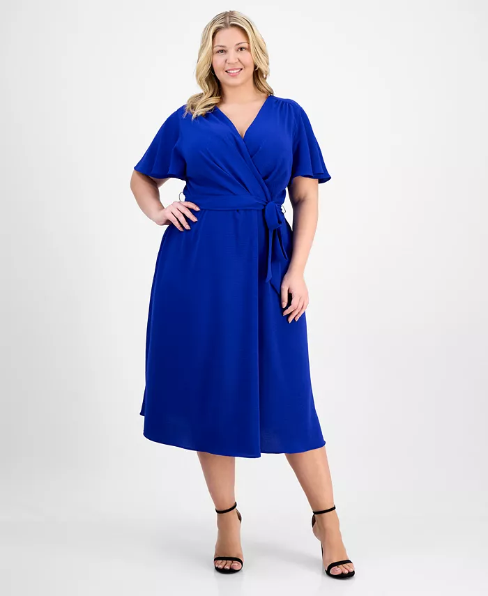 Платье миди с завязкой на талии и расклешенными рукавами Plus Size Connected, синий
Платье миди с завязкой на талии и расклешенными рукавами Plus Size Connected, синий