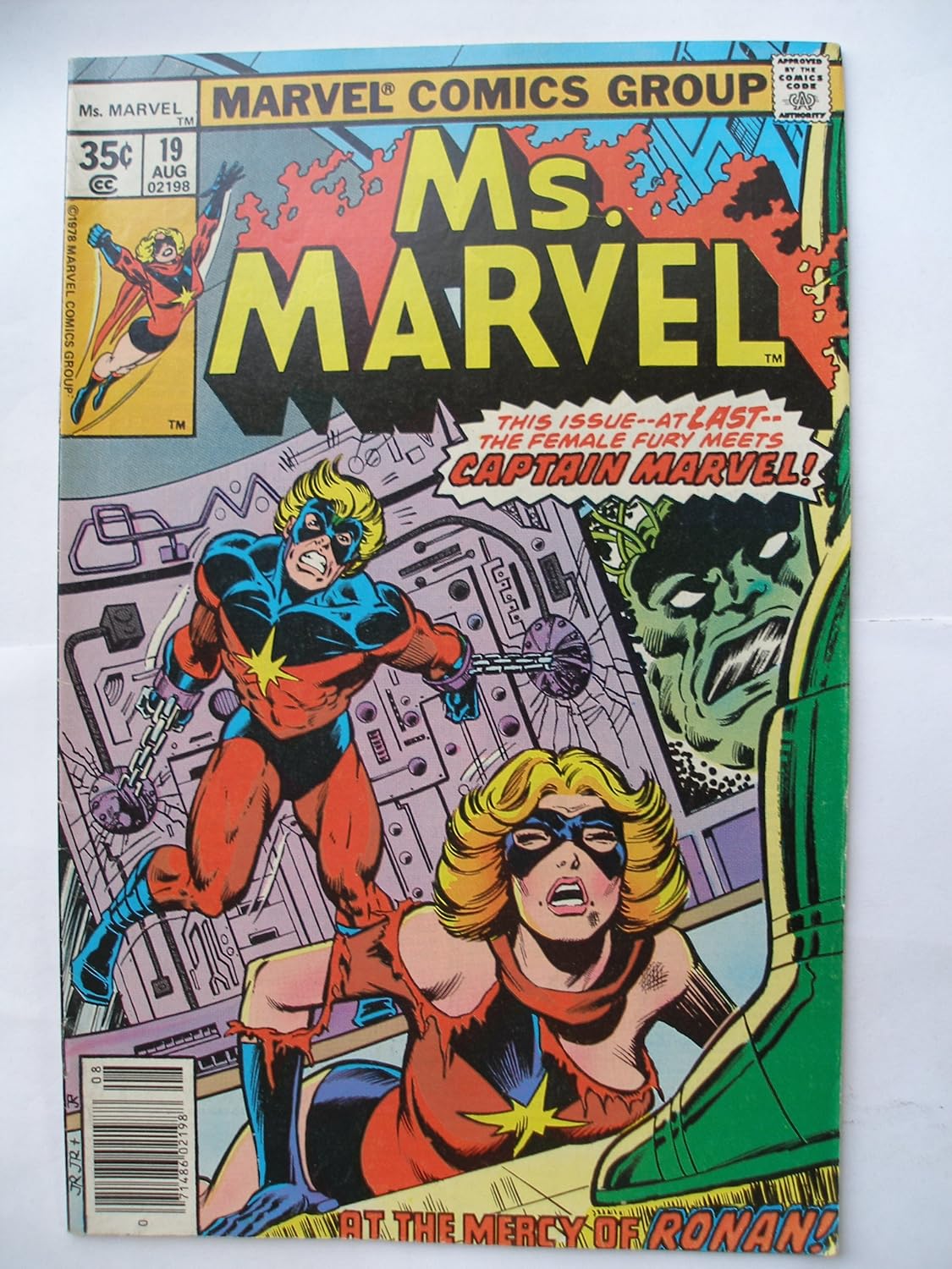 MS. MARVEL #19 (AT THE MERCY OF RONAN!, VOL. 1)
MS. MARVEL #19 (AT THE MERCY OF RONAN!, VOL. 1)