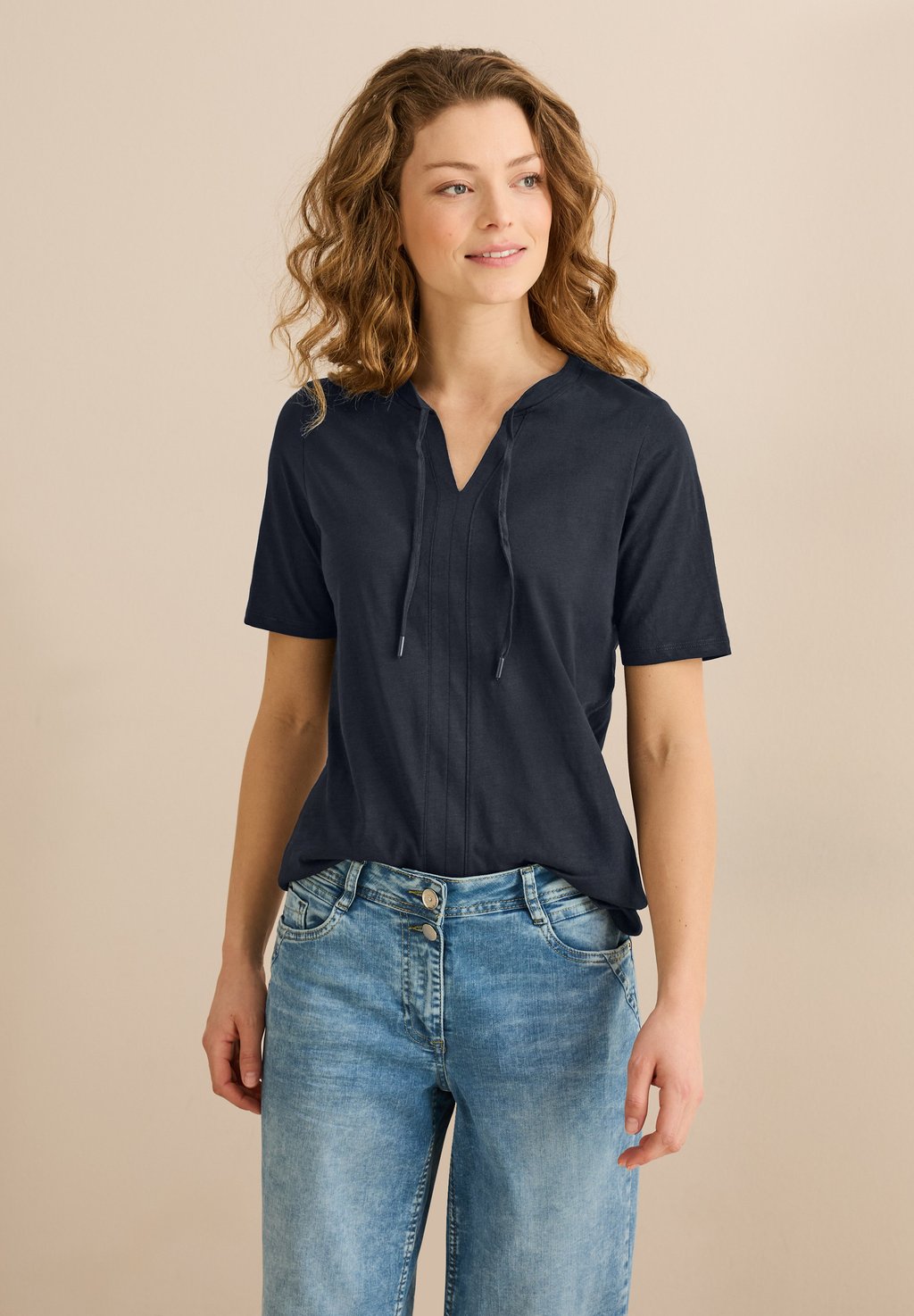 Базовая футболка Cecil, сине-зеленый
Базовая футболка Cecil, сине-зеленый