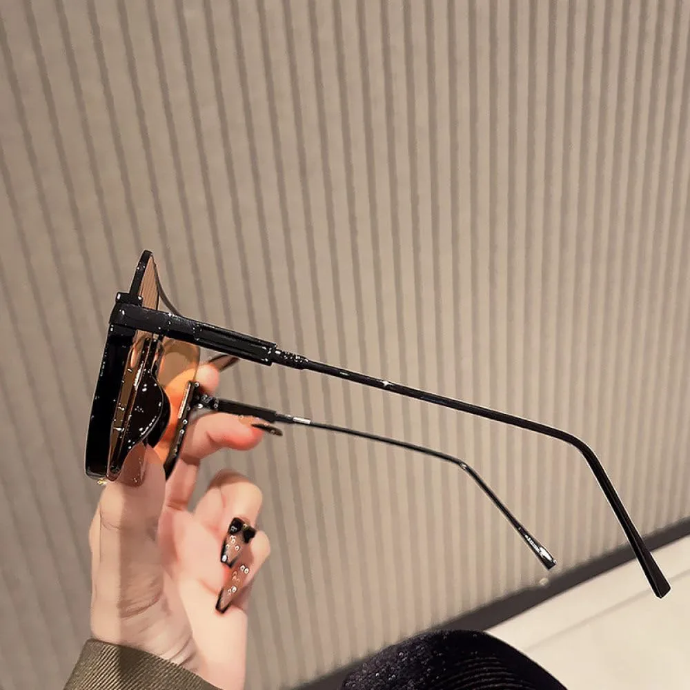 Женские полуободковые солнцезащитные очки LVTFCO, модные, большого размера, металлические, винтажные, прозрачные, с защитой от УФ-излучения UV400, Black Gold
Женские полуободковые солнцезащитные очки LVTFCO, модные, большого размера, металлические, винтажные, прозрачные, с защитой от УФ-излучения UV400, Black Gold