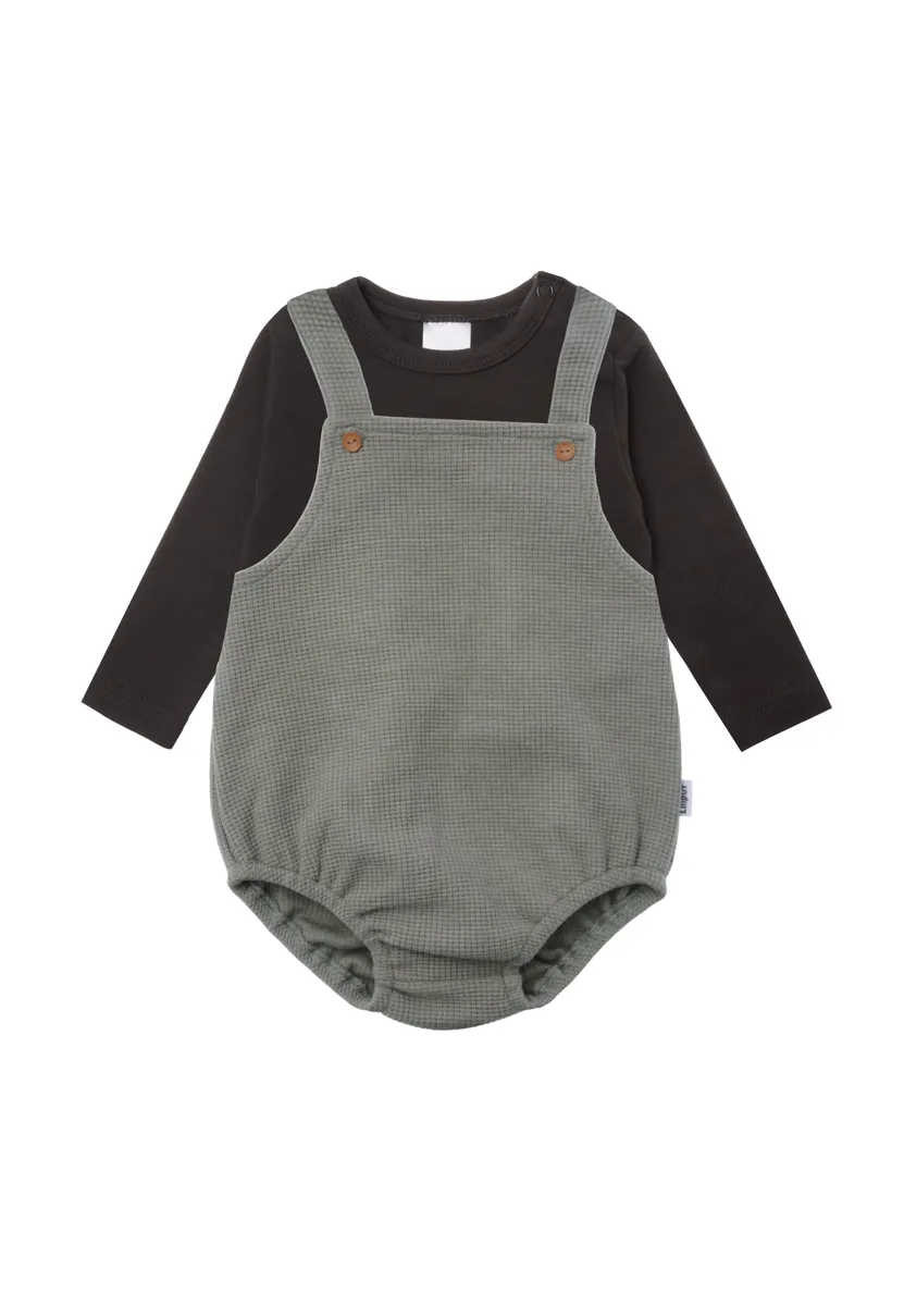 Комбинезон Liliput, состоящий из шорт с нагрудником и рубашки с длинными рукавами, зеленый 
Комбинезон Liliput, состоящий из шорт с нагрудником и рубашки с длинными рукавами, зеленый