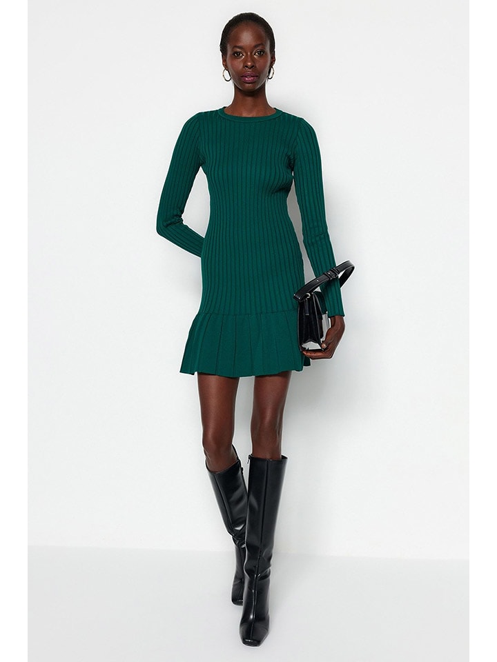 Trendyol Платье в зеленом
Trendyol Платье в зеленом