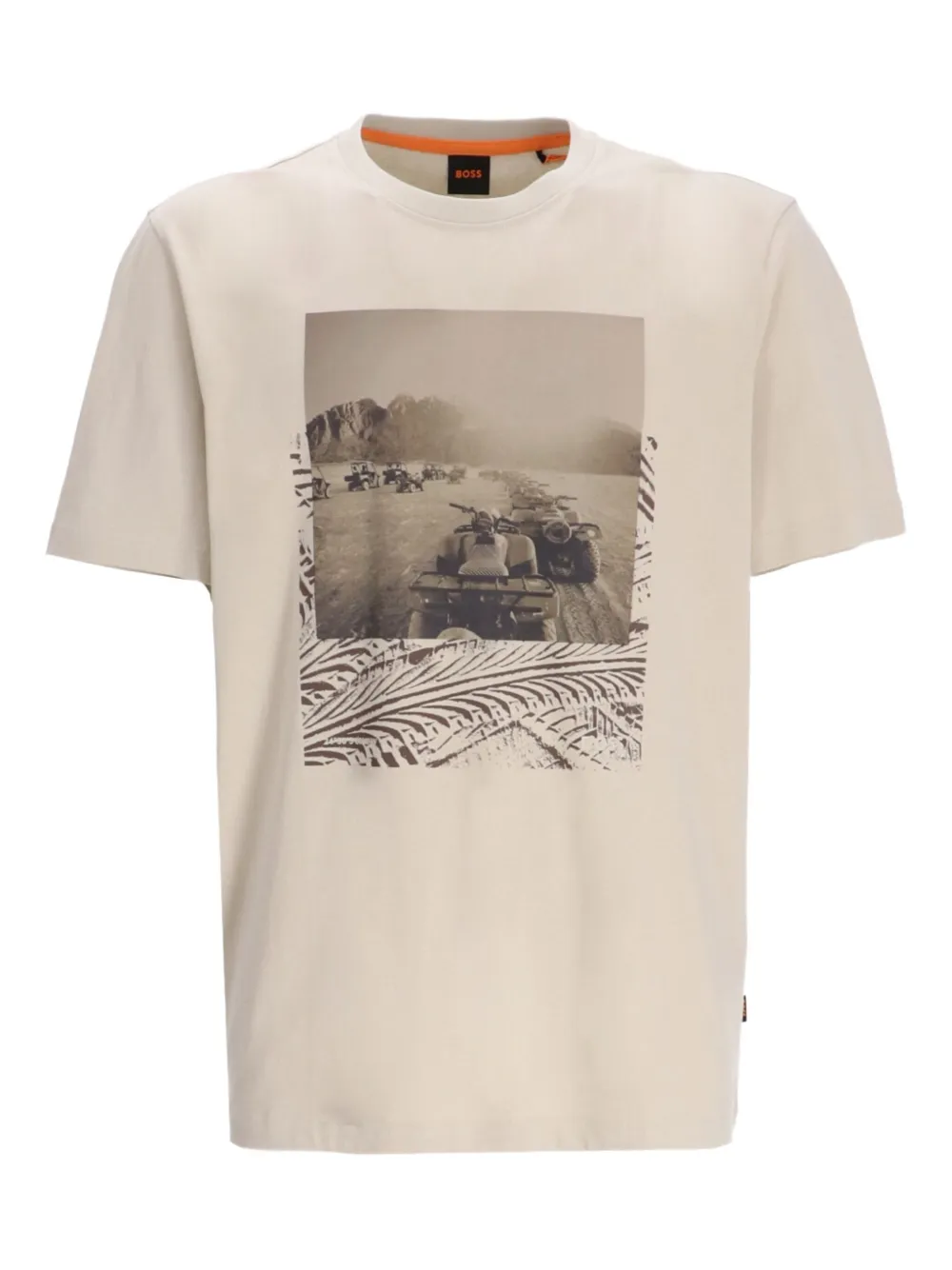 Футболка с фотопринтом Boss, кремовый
Футболка с фотопринтом Boss, кремовый
