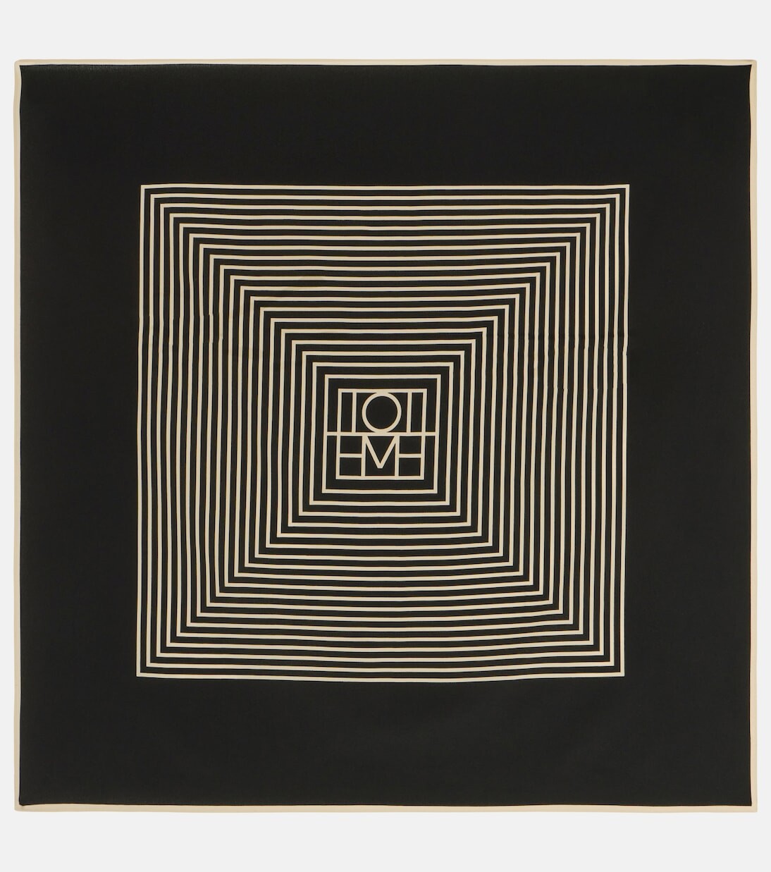 Шелковый шарф с принтом Toteme, черный
Шелковый шарф с принтом Toteme, черный