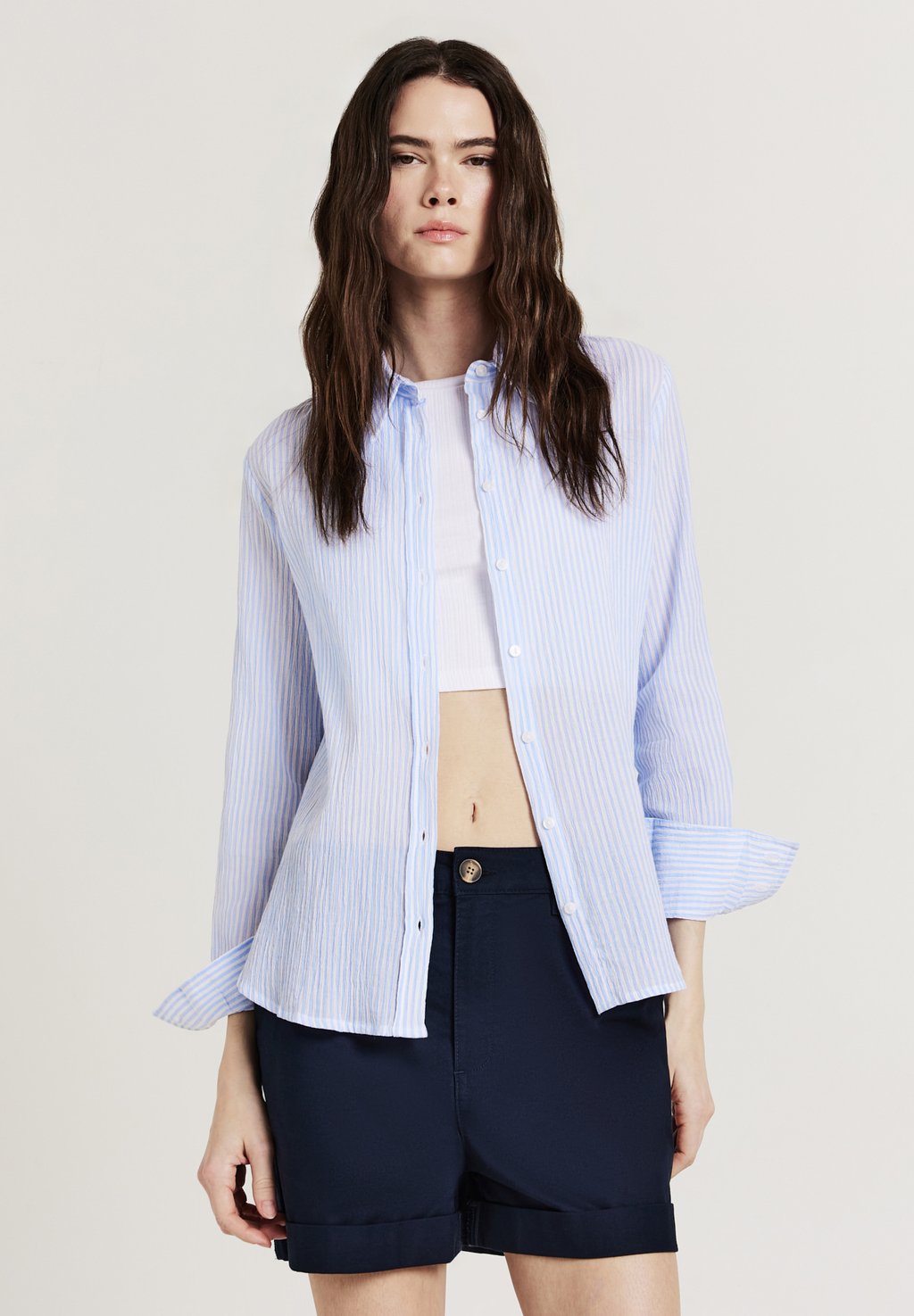 Блузка на пуговицах Calliope, светло-голубой
Блузка на пуговицах Calliope, светло-голубой