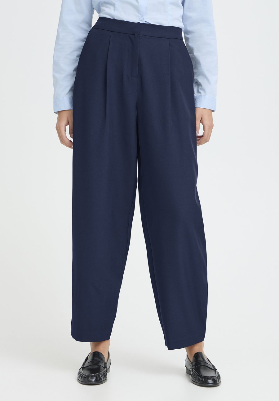 Брюки ICHI FAVA BARREL, Dark Navy/Royal Blue
Брюки ICHI FAVA BARREL, Dark Navy/Royal Blue