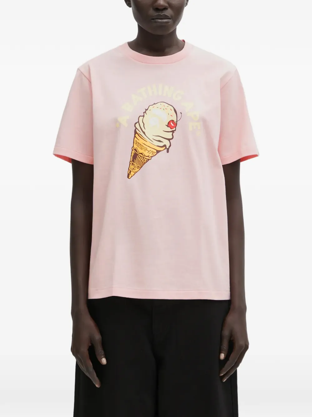 Футболка с графическим принтом ice cream A BATHING APE, розовый
Футболка с графическим принтом ice cream A BATHING APE, розовый