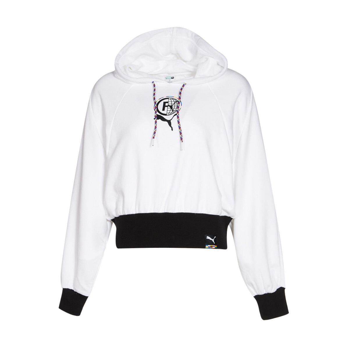 Толстовка женская белая Puma
Толстовка женская белая Puma