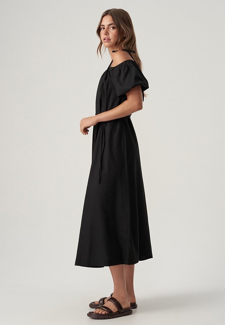 Повседневное платье TELSIE ST MRLO, черный
Повседневное платье TELSIE ST MRLO, черный
