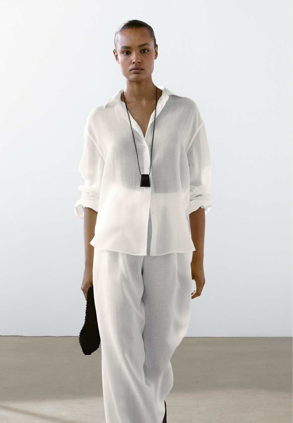 Блузка на пуговицах FLOWING Massimo Dutti, белый 
Блузка на пуговицах FLOWING Massimo Dutti, белый